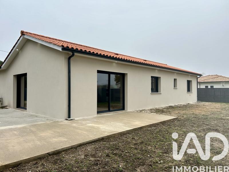 Maison - 110 m² - 4 pièces