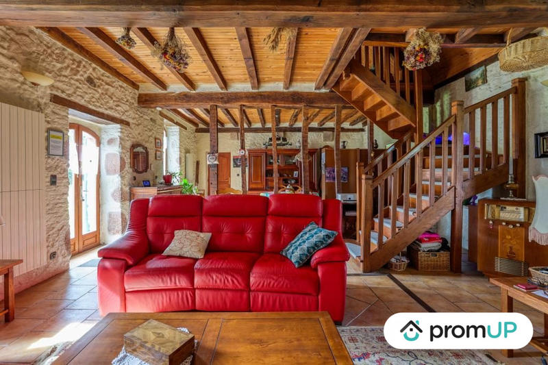 Maison - 180 m² - 6 pièces