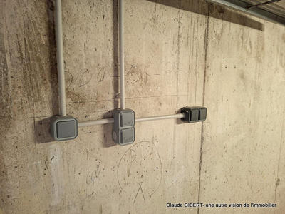 Parking / Garage - 14 m²