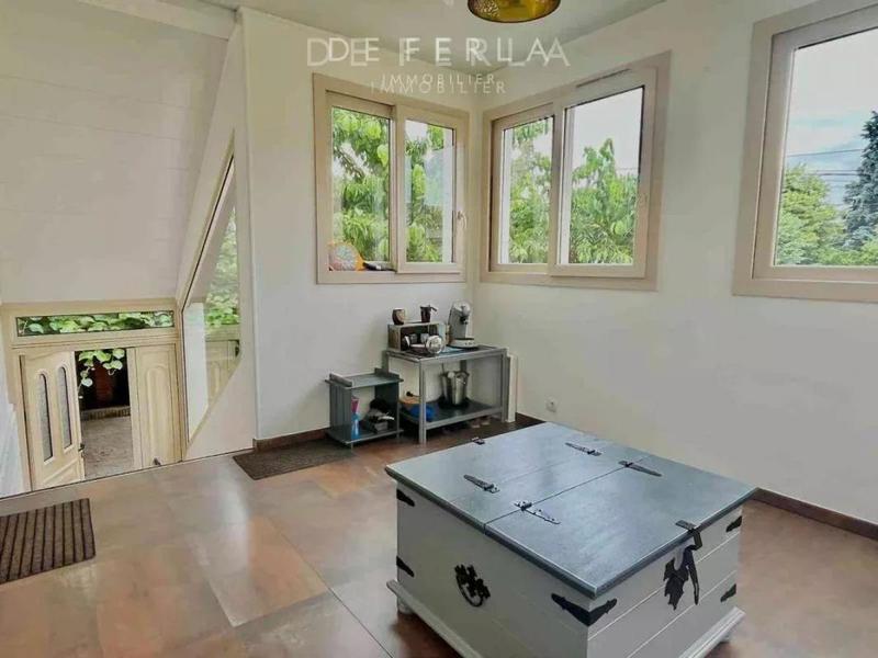 Maison - 105 m² - 6 pièces