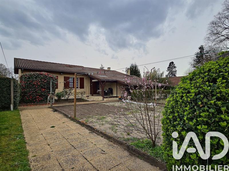 Maison - 104 m² - 5 pièces