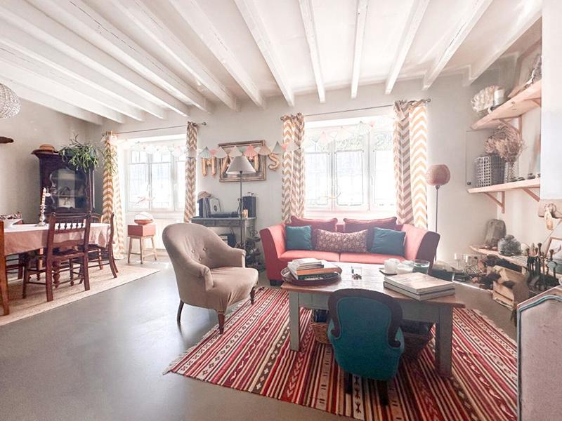 Maison - 95 m² - 5 pièces