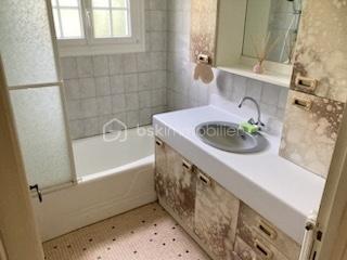 Maison traditionnelle - 99 m² - 6 pièces