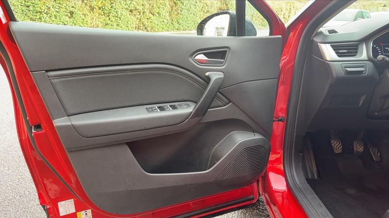 Renault Captur (2) 1.0 TCe 90 Techno