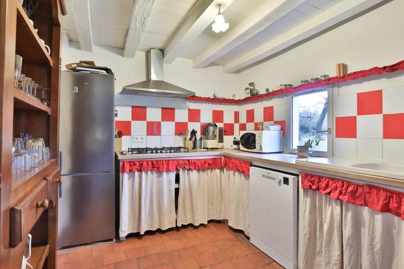 Maison - 90 m² - 5 pièces