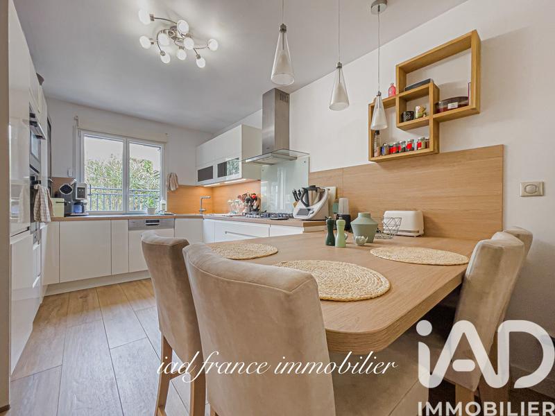 Maison - 118 m² - 5 pièces