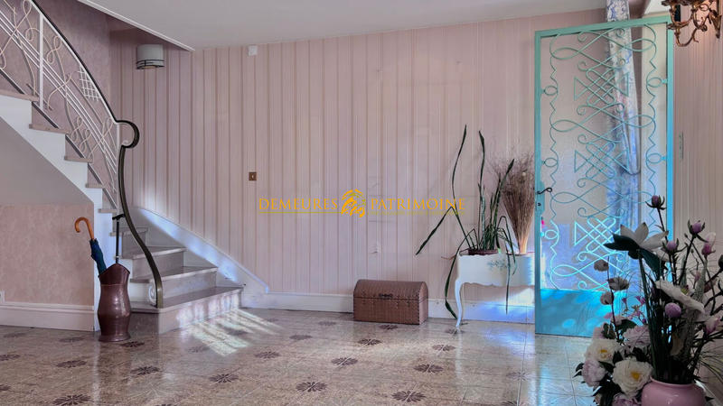 Maison - 162 m² - 5 pièces