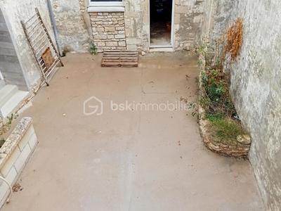 Maison en pierre - 175 m² - 6 pièces