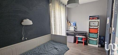 Appartement - 77 m² - 4 pièces