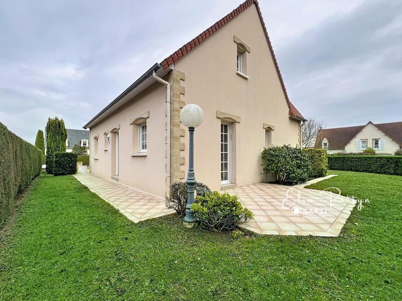 Maison - 121 m² - 5 pièces
