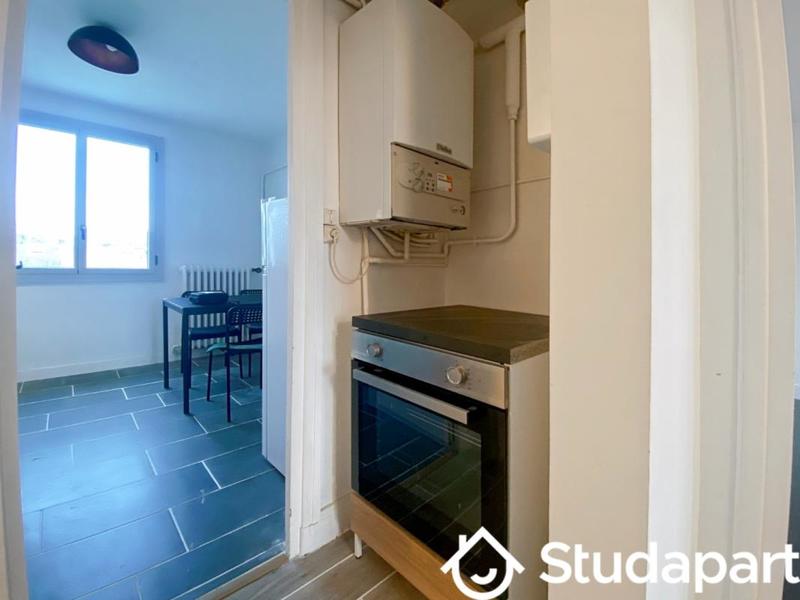 Chambre - 11 m² - 1 pièce