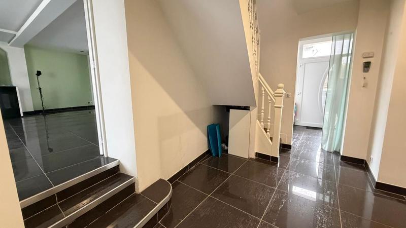 Maison - 170 m² - 6 pièces