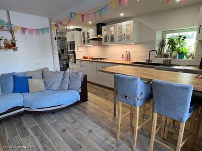 Maison de ville - 99 m² - 4 pièces