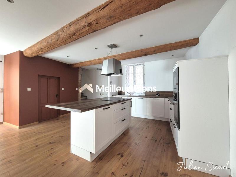 Maison - 88 m² - 4 pièces