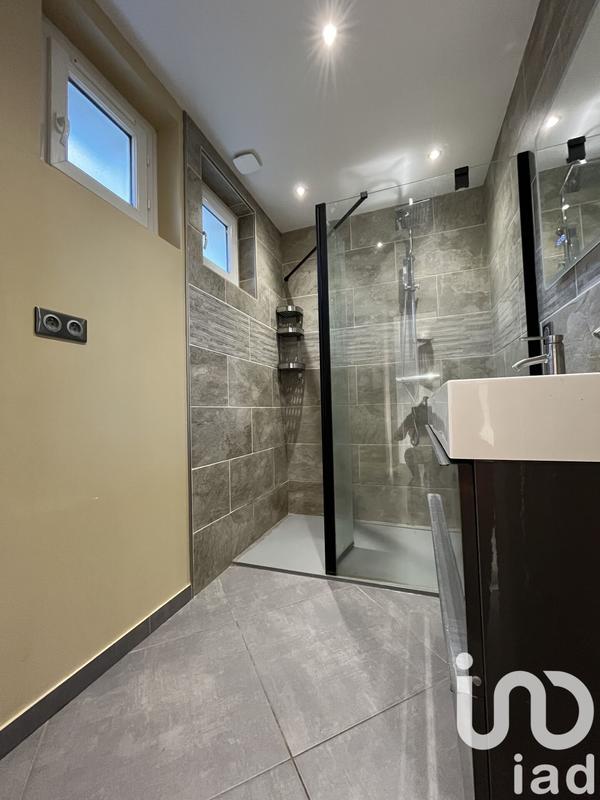 Maison - 80 m² - 3 pièces