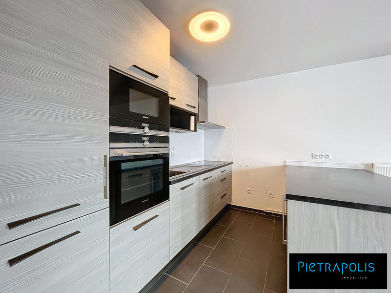 Appartement - 60 m² - 3 pièces