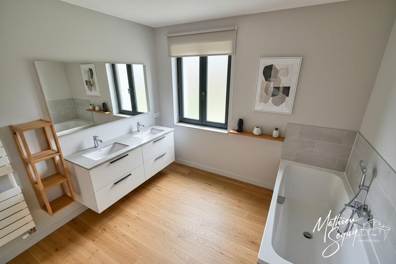 Maison - 145 m² - 6 pièces