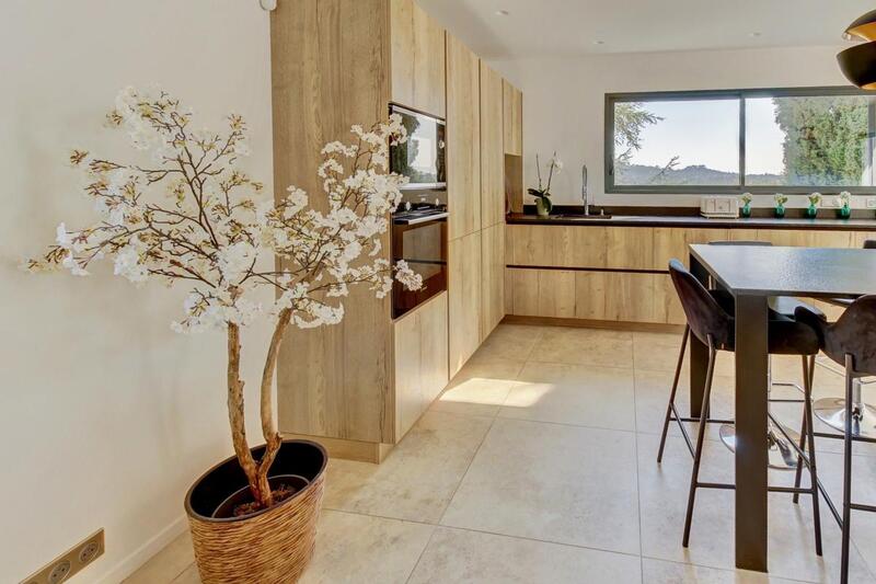 Maison - 131 m² - 4 pièces