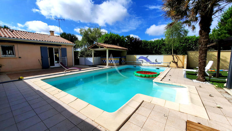 Maison - 157 m² - 7 pièces