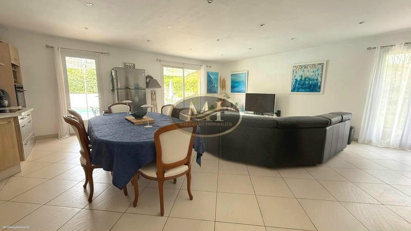 Maison - 180 m² - 4 pièces