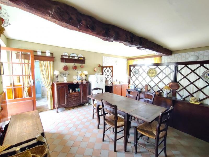 Maison - 180 m² - 7 pièces