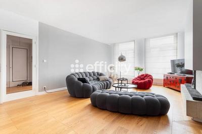 Appartement - 149 m² - 5 pièces