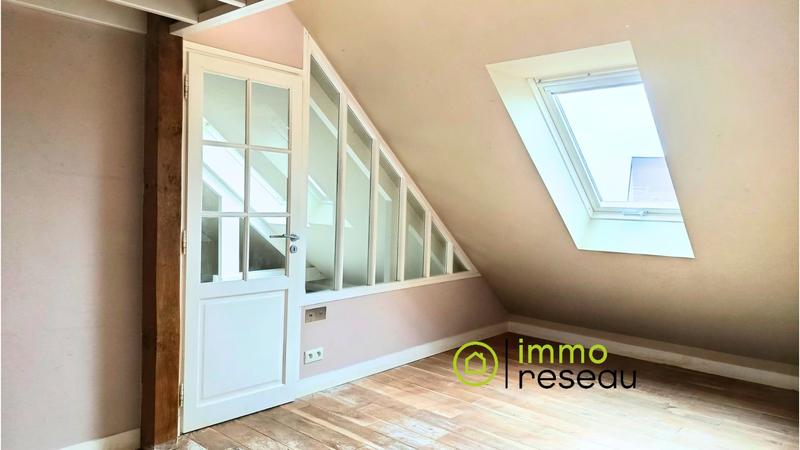 Maison - 196 m² - 8 pièces