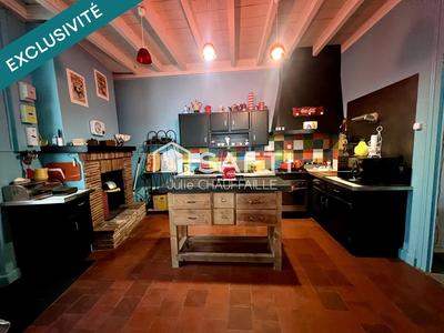 Maison - 196 m² - 7 pièces