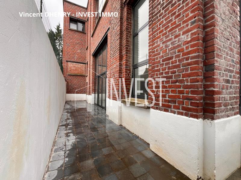 Loft - 120 m² - 3 pièces