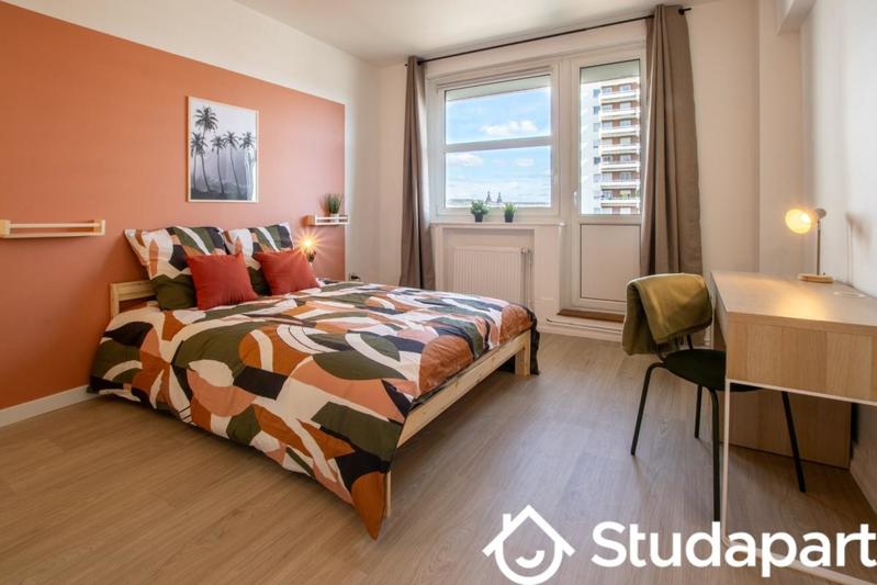 Chambre - 15 m² - 1 pièce