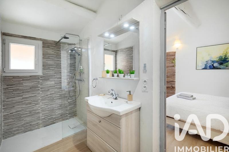 Maison - 282 m² - 10 pièces