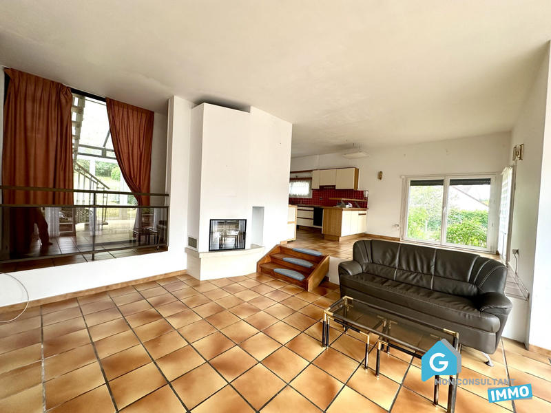 Maison - 149 m² - 7 pièces