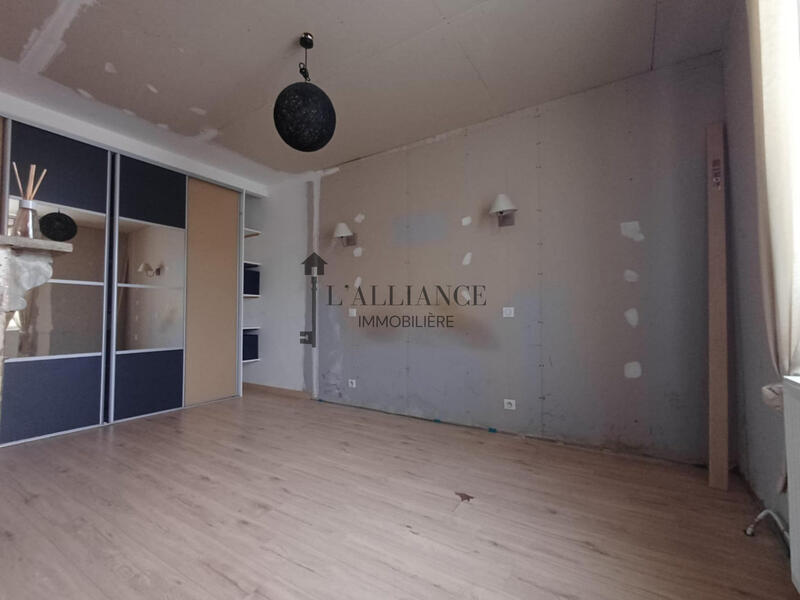 Maison - 135 m² - 6 pièces