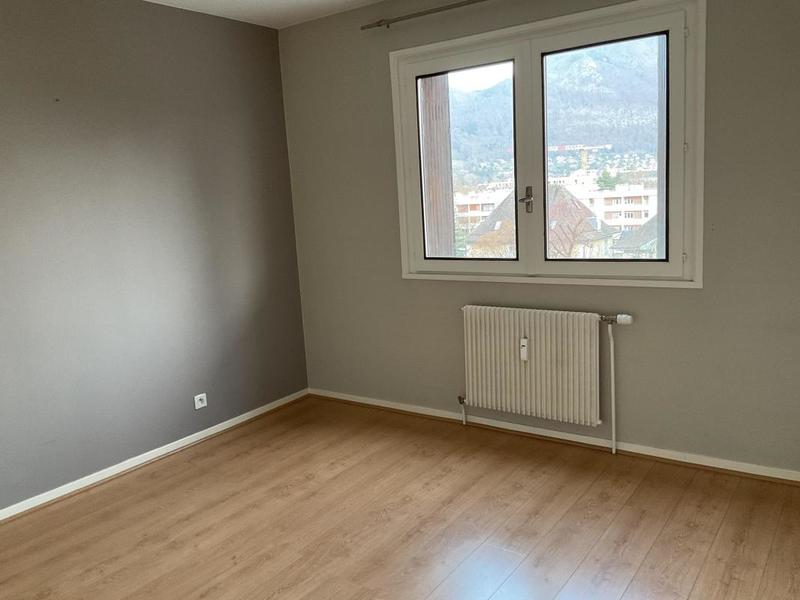 Appartement - 79 m² - 3 pièces