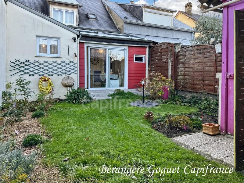 Maison - 92 m² - 4 pièces