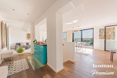 Maison - 258 m² - 7 pièces