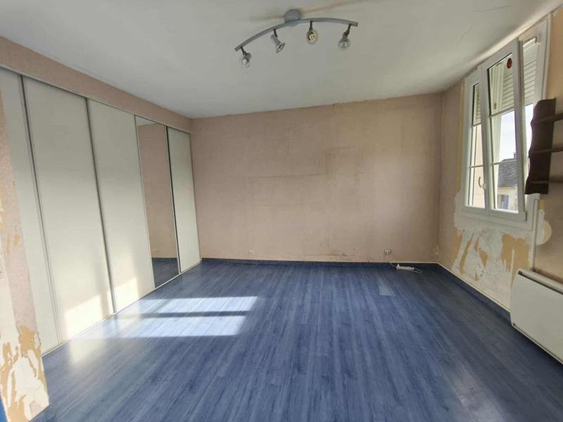 Maison - 211 m² - 8 pièces