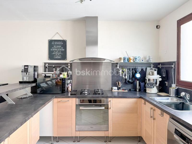 Maison - 100 m² - 6 pièces