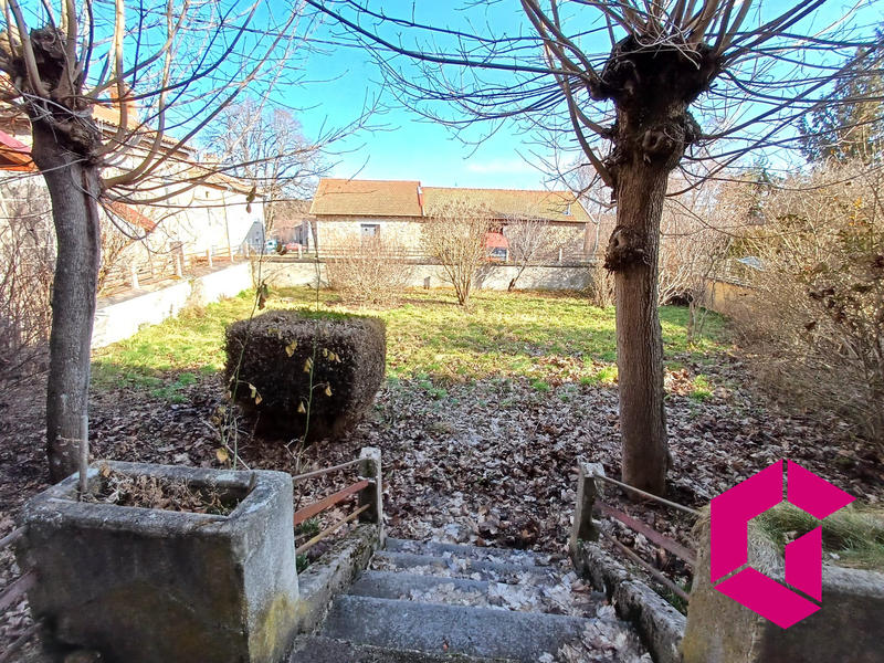 Maison ancienne - 201 m² - 6 pièces