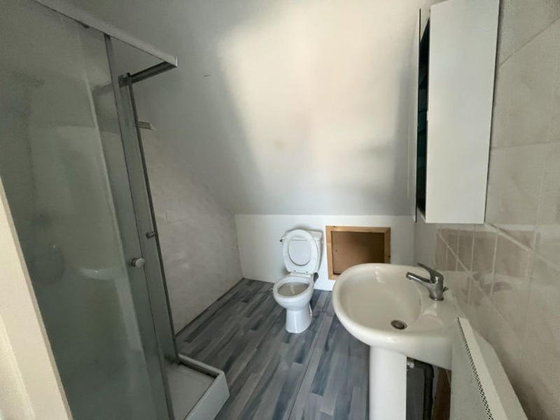 Pavillon - 125 m² - 7 pièces