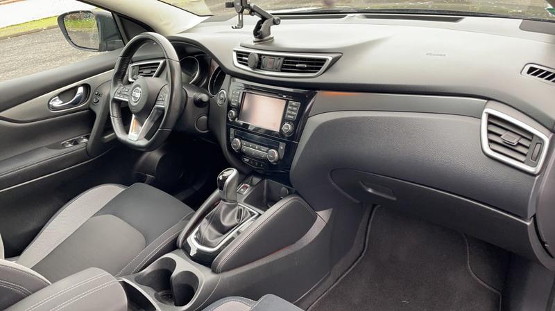 Nissan Qashqai 1.2 Dig-T 115 Xtronic n-Connecta