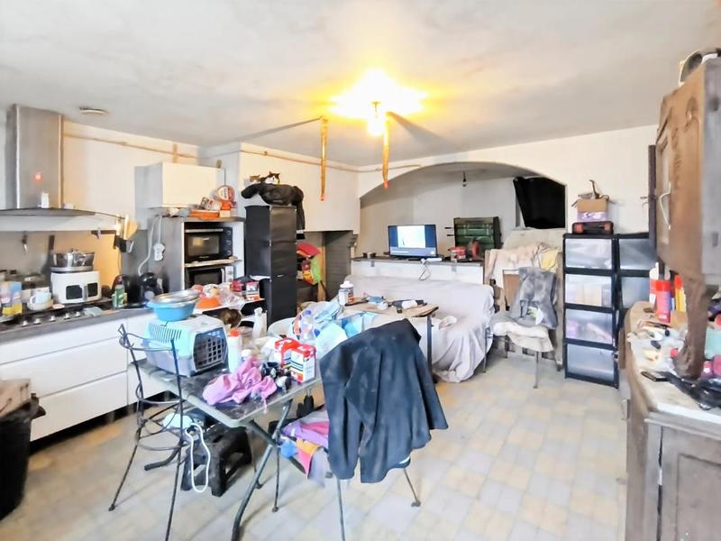 Propriété - 95 m² - 4 pièces