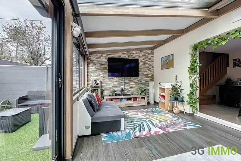 Maison - 111 m² - 5 pièces