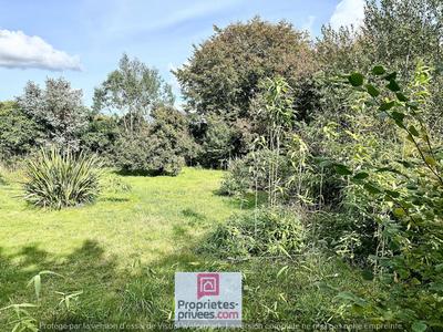 Terrain constructible - 622 m²
