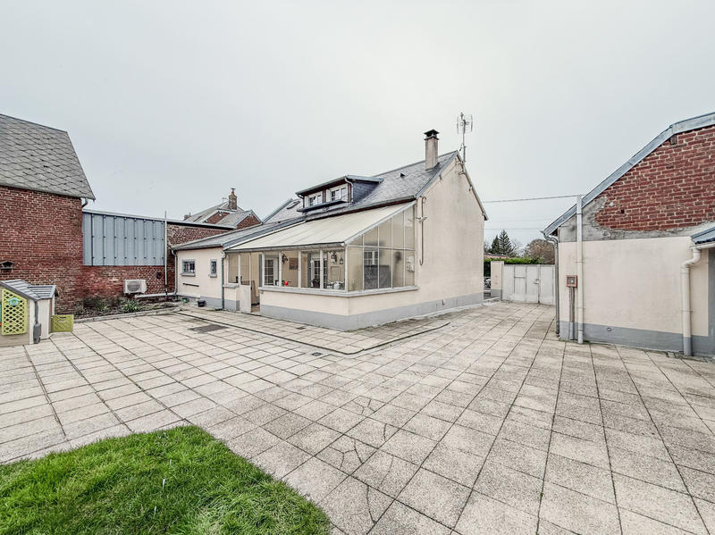 Maison - 100 m² - 4 pièces