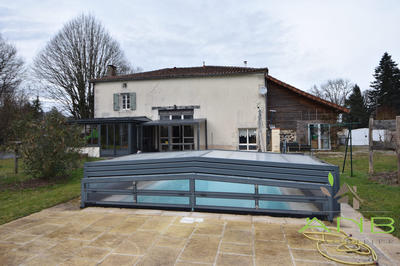 Maison - 138 m² - 5 pièces