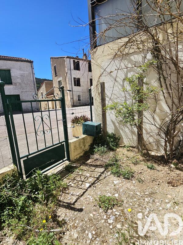 Maison de village - 94 m² - 5 pièces