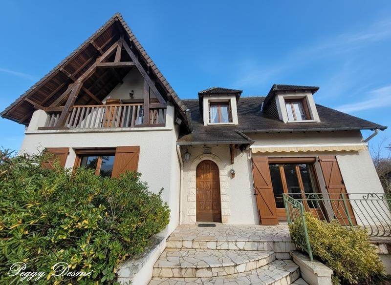 Maison - 150 m² - 7 pièces