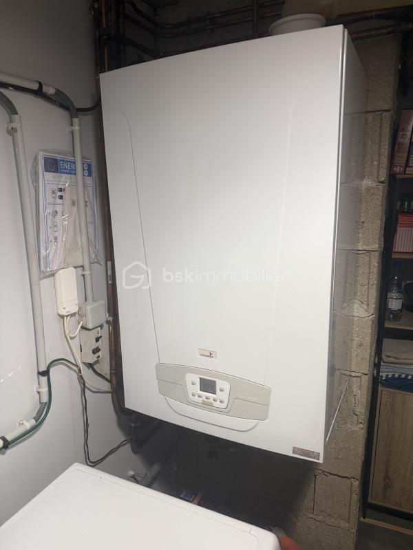 Maison de village - 201 m² - 9 pièces