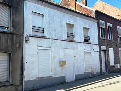 Maison - 104 m² - 6 pièces